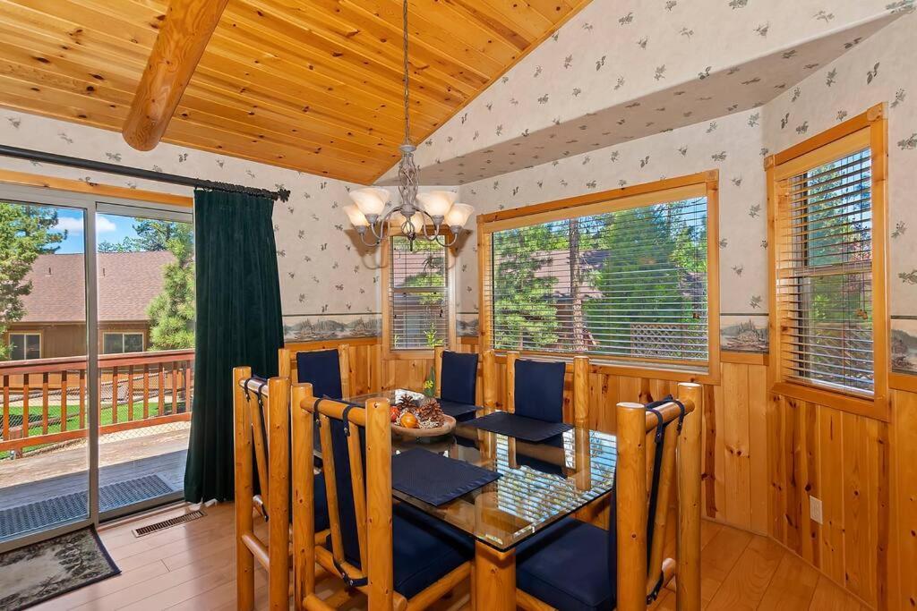 大熊湖Teakwood - 3-Br Spa, Fire Pit, Quiet, Ac, Centrally Located别墅 外观 照片