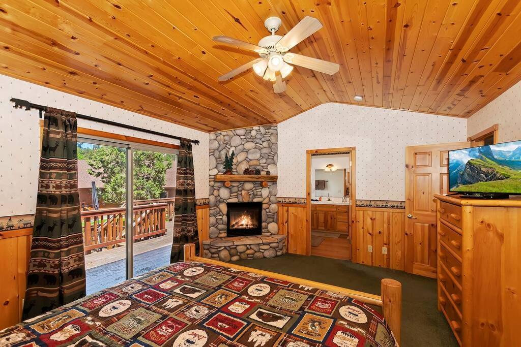 大熊湖Teakwood - 3-Br Spa, Fire Pit, Quiet, Ac, Centrally Located别墅 外观 照片
