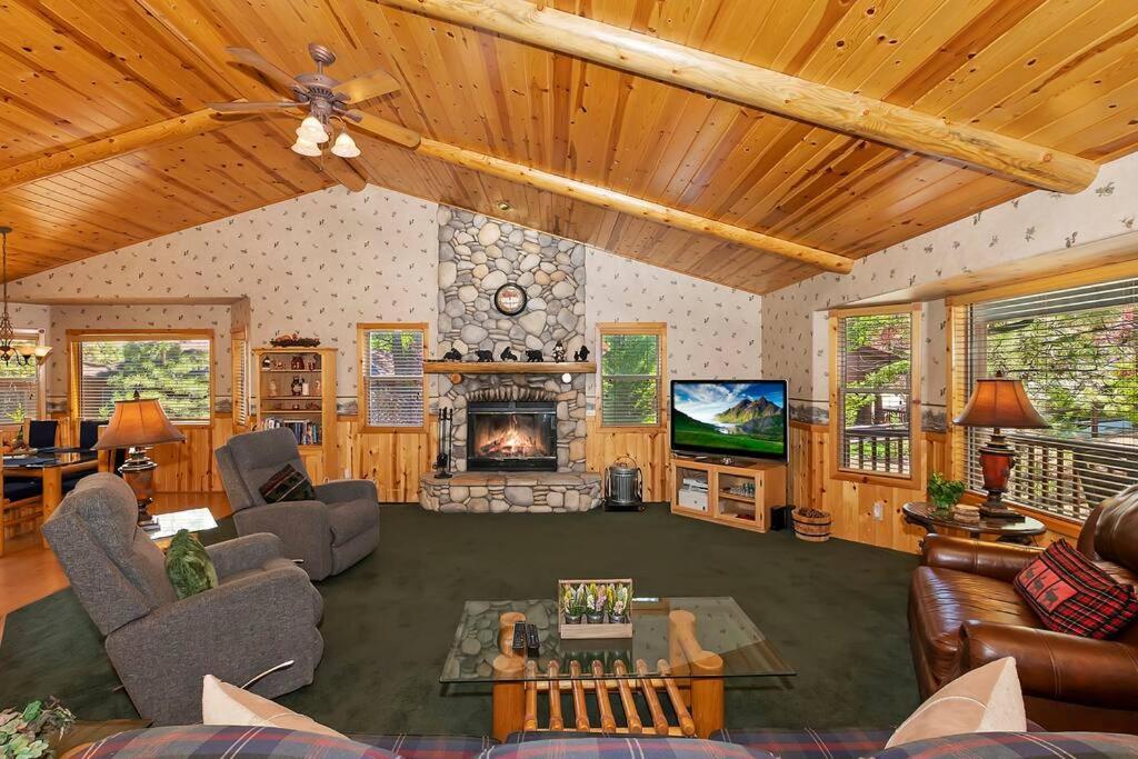 大熊湖Teakwood - 3-Br Spa, Fire Pit, Quiet, Ac, Centrally Located别墅 外观 照片